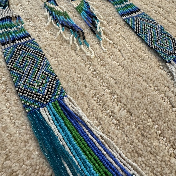 Multicolor Beaded Necklace and Earring Set - Picture 7 of 7